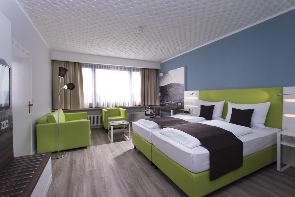 Ibis Styles Offenburg City Δωμάτιο φωτογραφία